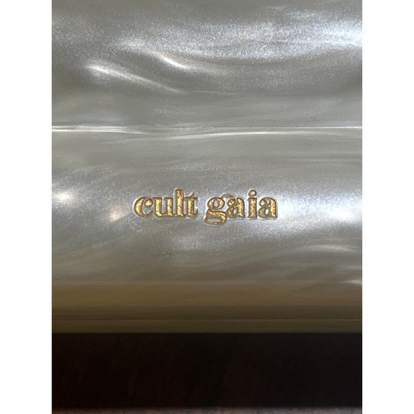 Cult Gaia Enid Textured Acrylic Clutch Bag in Ivory New Womens Purse - Picture 12 of 17